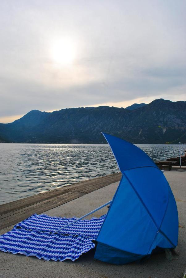 Apartment Mediterraneo Seagull Perast Exterior photo